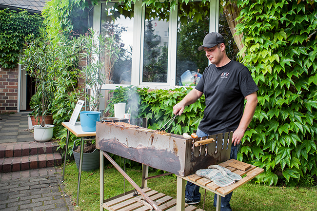 Außenterrasse mit Leckeres vom Grill